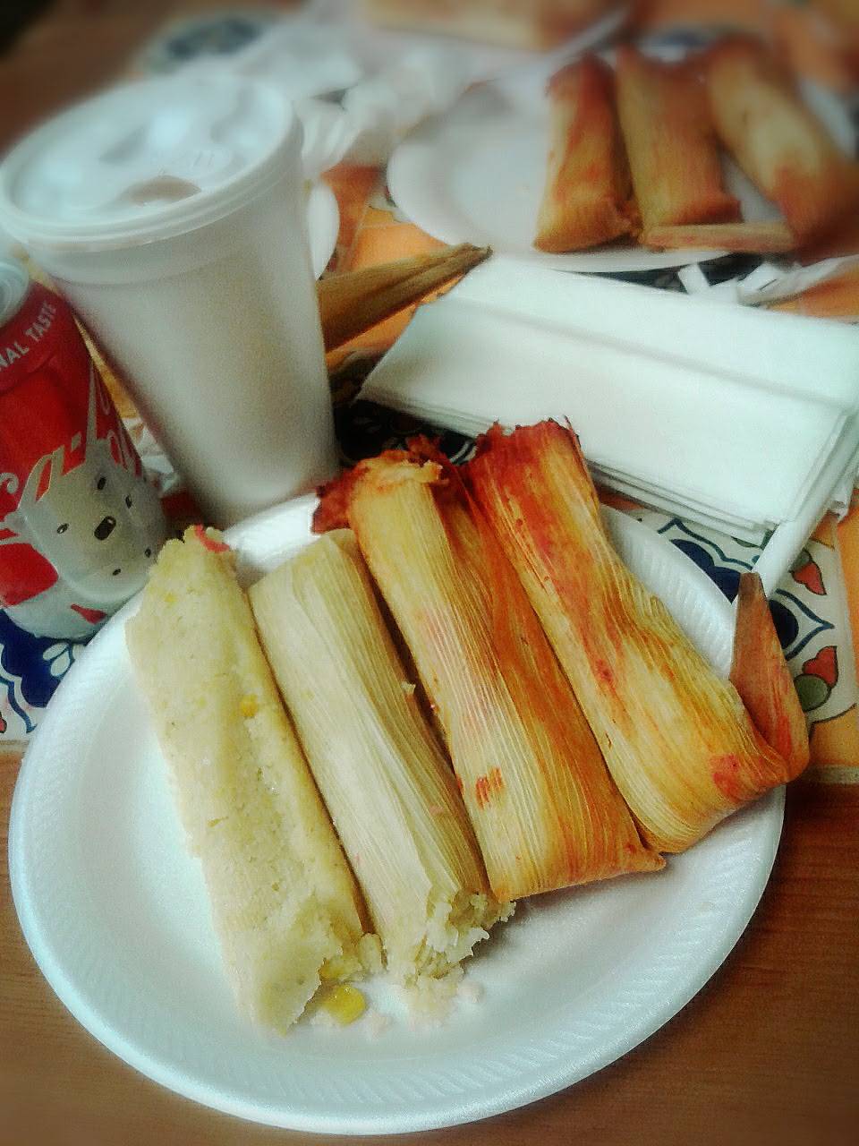 Chilo Y Chela Restaurant | restaurant | 4213 W North Ave, Chicago, IL 60639, USA | 7732692052 OR +1 773-269-2052