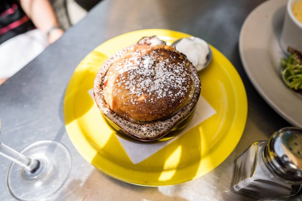 Acme Food & Beverage Co | restaurant | 110 E Main St, Carrboro, NC 27510, USA | 9199292263 OR +1 919-929-2263