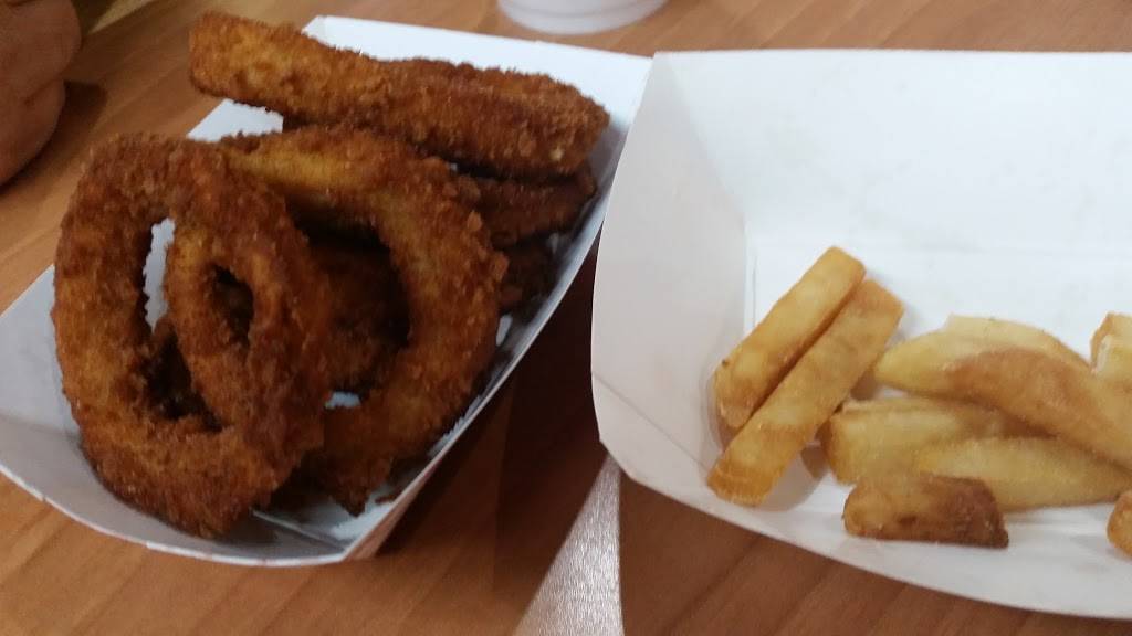 Wise Guys Gyros and Italian Beef | restaurant | 3200 Godfrey Rd, Godfrey, IL 62035, USA | 6183746400 OR +1 618-374-6400