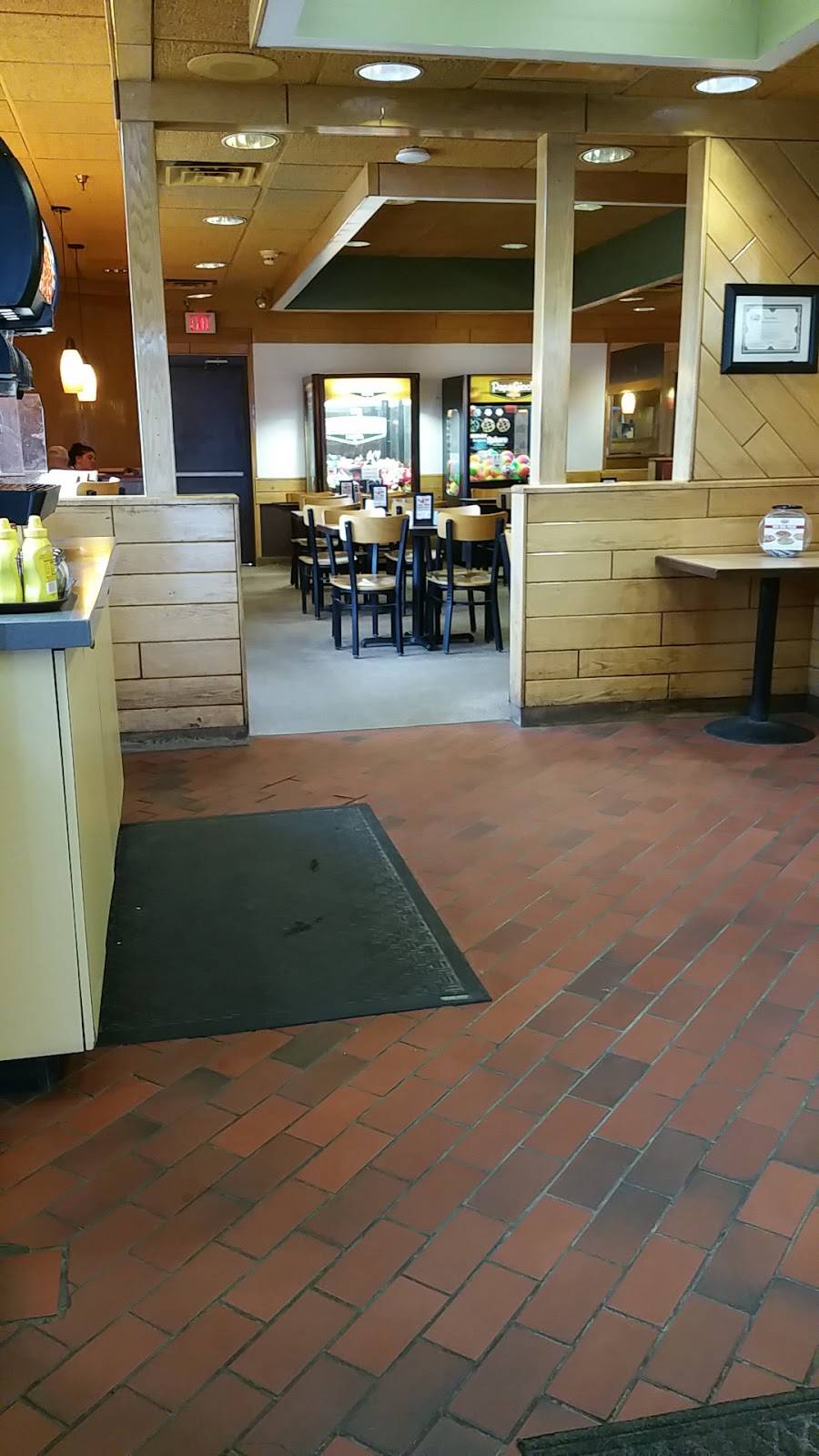 Papa Ginos | restaurant | 44 Nashua Rd, Londonderry, NH 03053, USA | 6034348555 OR +1 603-434-8555