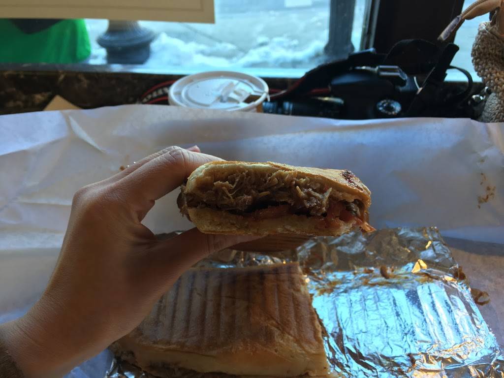 Amsterdam Cafe | cafe | 483 E Broadway, South Boston, MA 02127, USA | 6174646488 OR +1 617-464-6488