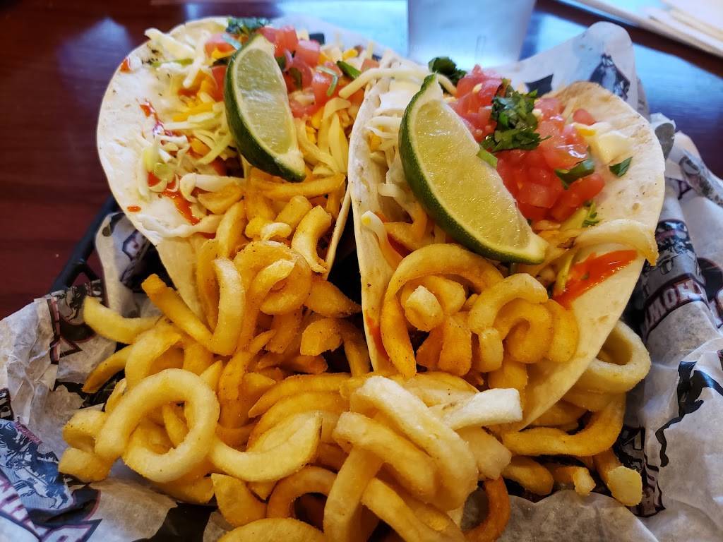 Baumhowers Victory Grille | restaurant | 2309 Memorial Pkwy SW, Huntsville, AL 35801, USA | 2568818878 OR +1 256-881-8878