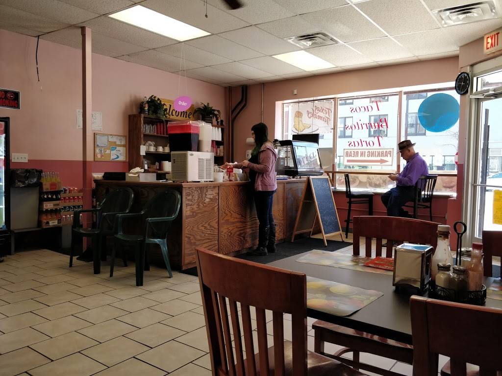 Texas Tacos | meal takeaway | 5235 2624, IL-64, Chicago, IL 60647, USA | 7736878847 OR +1 773-687-8847