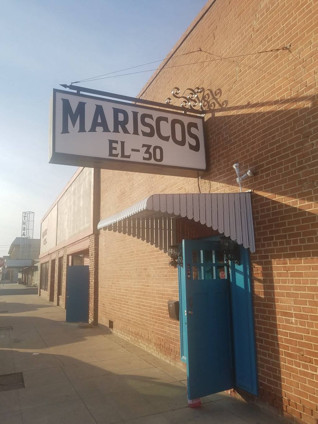 Mariscos El-30 | restaurant | 58 E Mill Ave, Porterville, CA 93257, USA | 5598547102 OR +1 559-854-7102