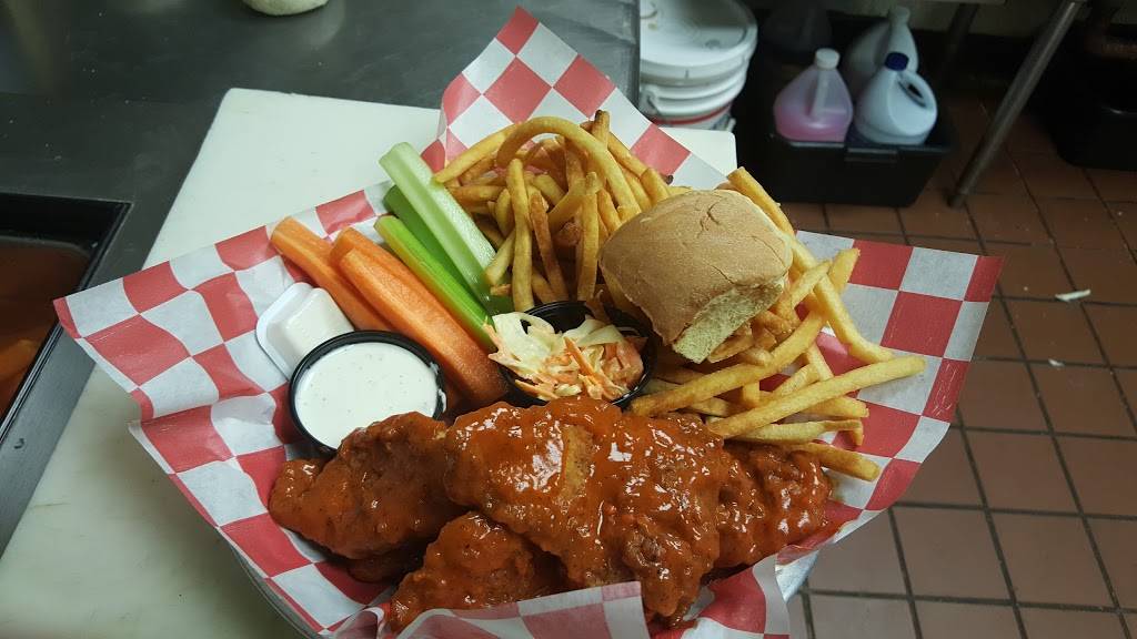 Innjoy | restaurant | 2051 W Division St, Chicago, IL 60622, USA | 7733942066 OR +1 773-394-2066