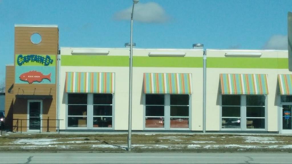 Captain Ds | restaurant | 7320 Good Hope Rd, Milwaukee, WI 53223, USA | 4142060439 OR +1 414-206-0439