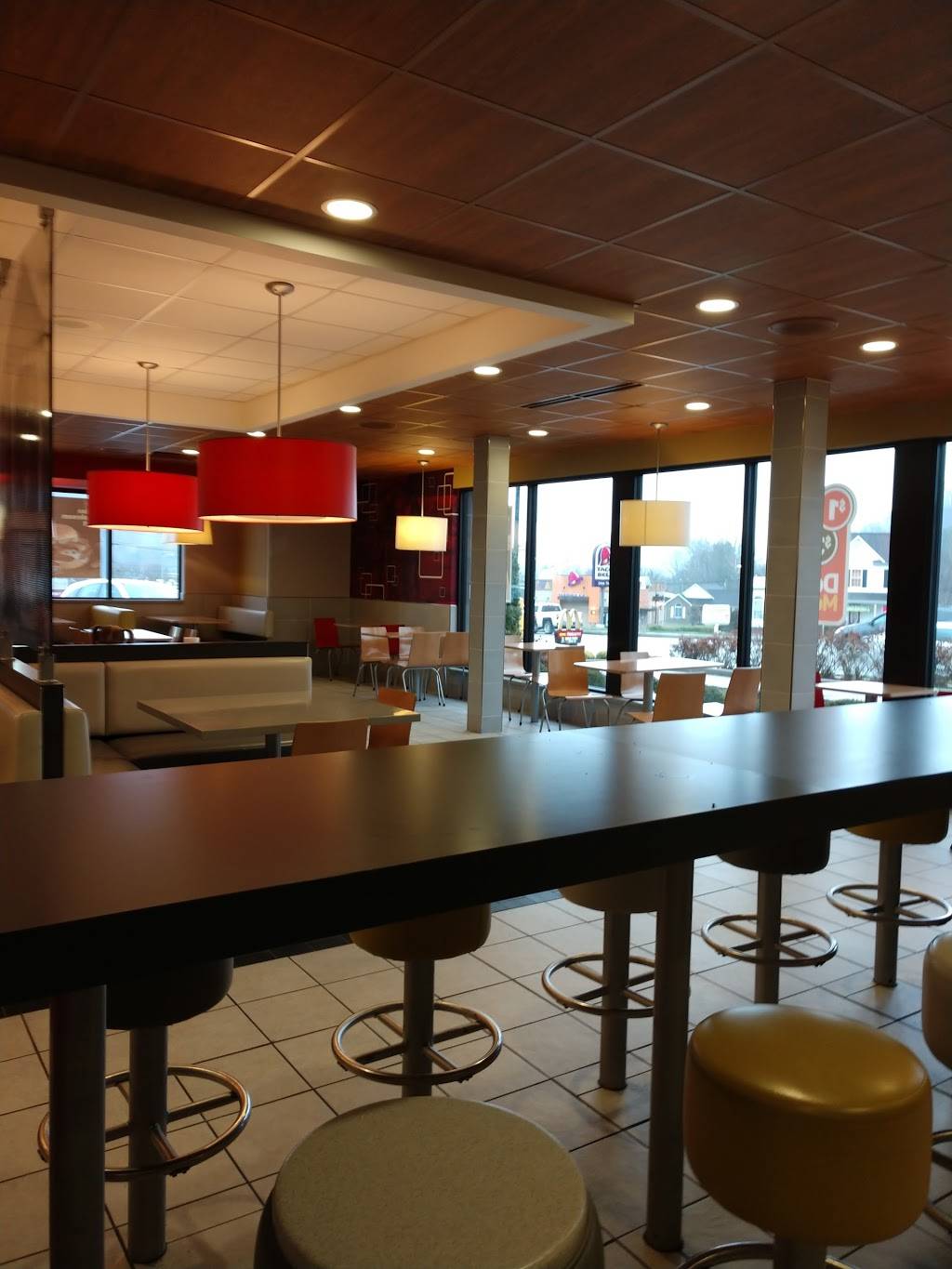 McDonalds | cafe | 402 Flemingsburg Rd, Morehead, KY 40351, USA | 6067846211 OR +1 606-784-6211