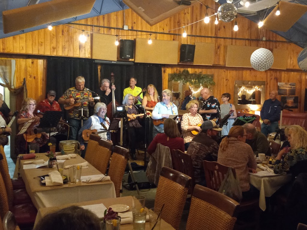 Alices on Bayview | restaurant | 1000 Bayview Ave, Panama City, FL 32401, USA | 8506404516 OR +1 850-640-4516