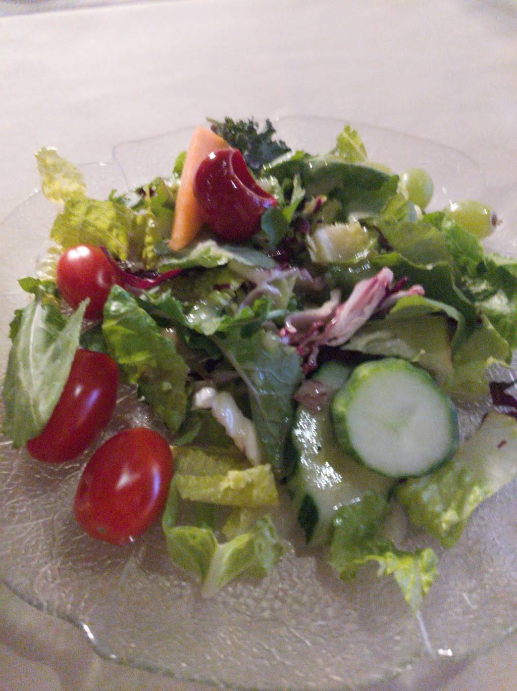 Rossinis | restaurant | 634 Grand Ave E, Chatham, ON N7L 1X6, Canada | 5193522920 OR +1 519-352-2920