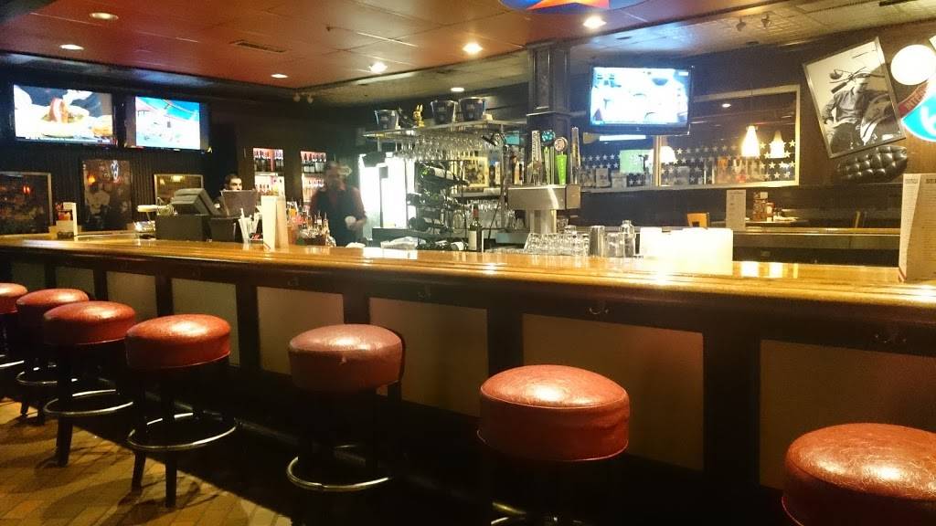 TGI Fridays | restaurant | 2487 E 80th Ave, Merrillville, IN 46410, USA | 2199421845 OR +1 219-942-1845