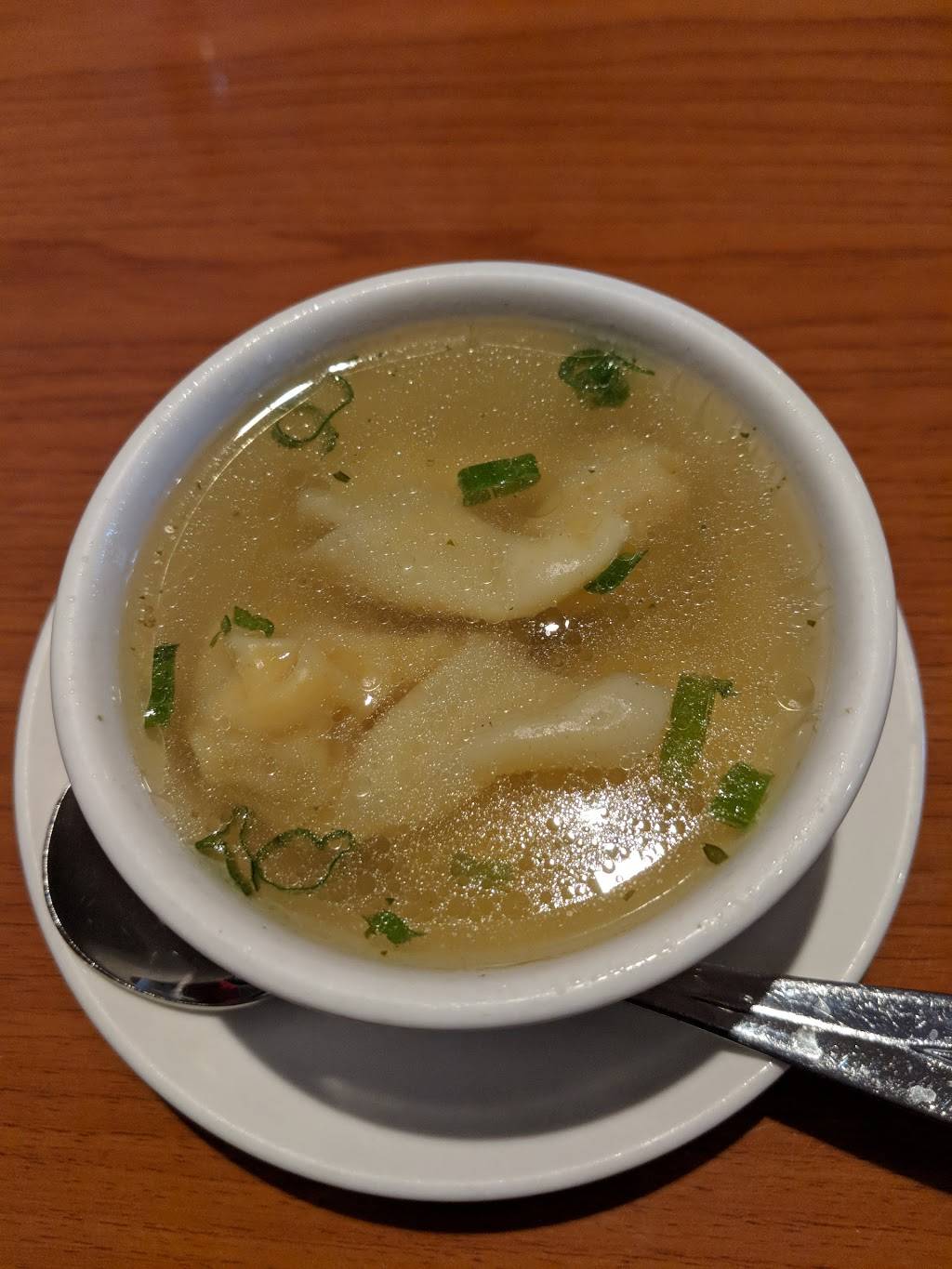 Wok of Flame 顺利饭店 | restaurant | 417 Mace Blvd, Davis, CA 95618, USA | 5307530888 OR +1 530-753-0888