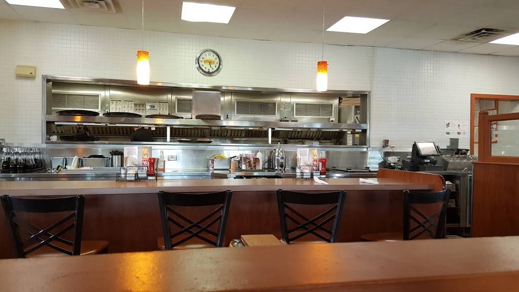 Dennys | restaurant | 1550, Four Seasons, Hendersonville, NC 28792, USA | 8286938754 OR +1 828-693-8754