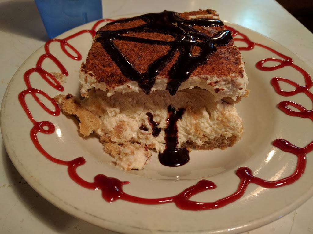 Dinos Grill | restaurant | 645 N McLean Blvd, Memphis, TN 38107, USA | 9012789127 OR +1 901-278-9127