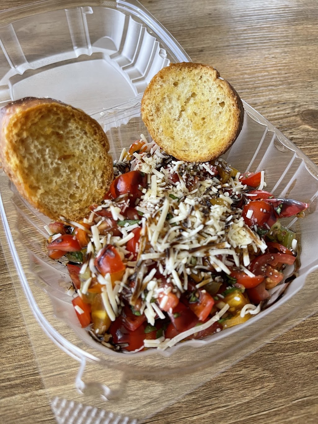 Off The Vine | restaurant | 701 N Irwin St, Hanford, CA 93230, USA | 5594108133 OR +1 559-410-8133