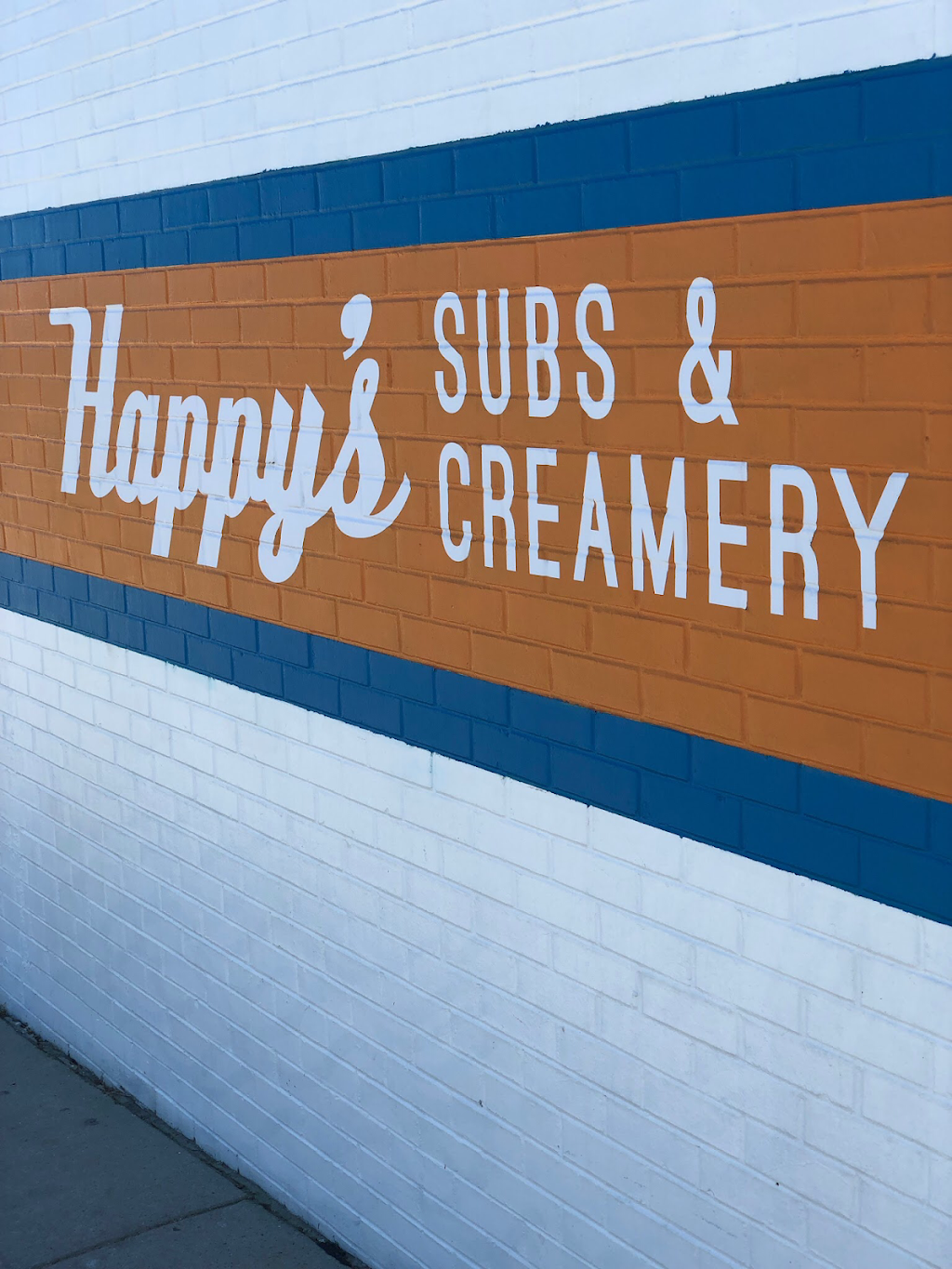 Happys Subs and Creamery | restaurant | 102 s Fort Fisher Blvd S, Kure Beach, NC 28449, USA | 9104580860 OR +1 910-458-0860