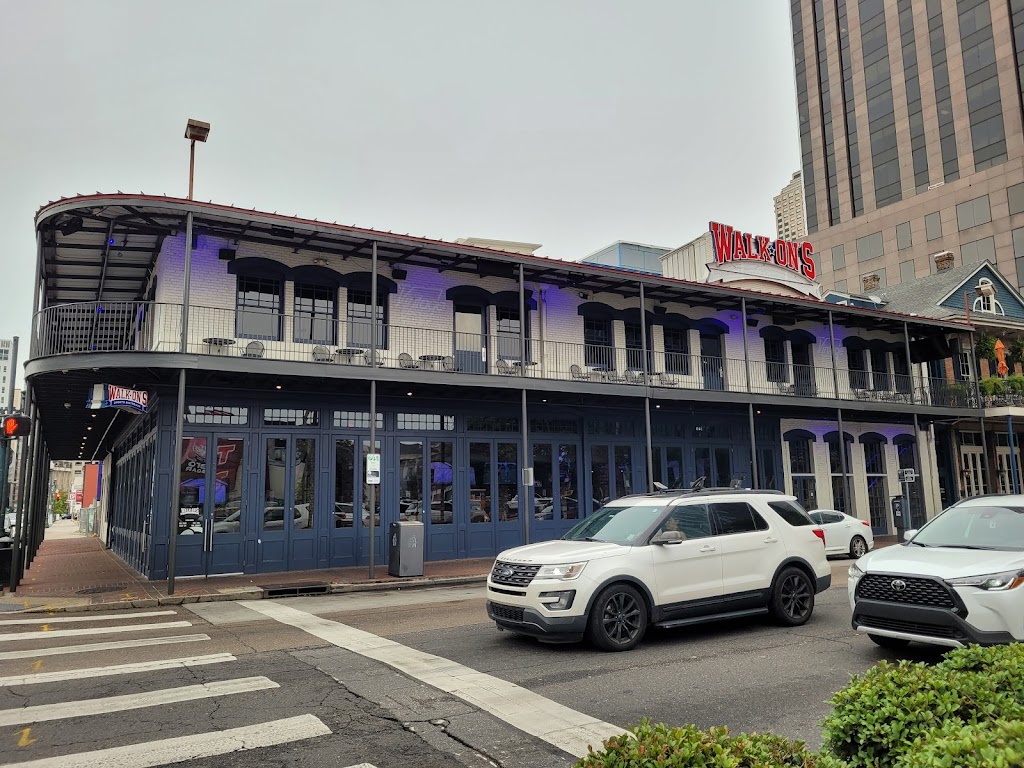 Walk-Ons Sports Bistreaux - New Orleans | restaurant | 1009 Poydras St, New Orleans, LA 70112, USA | 5043096530 OR +1 504-309-6530