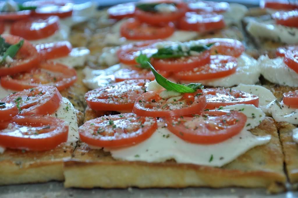 Mulberry Street Bay Shore | restaurant | 192 Howells Rd, Bay Shore, NY 11706, USA | 6316652004 OR +1 631-665-2004