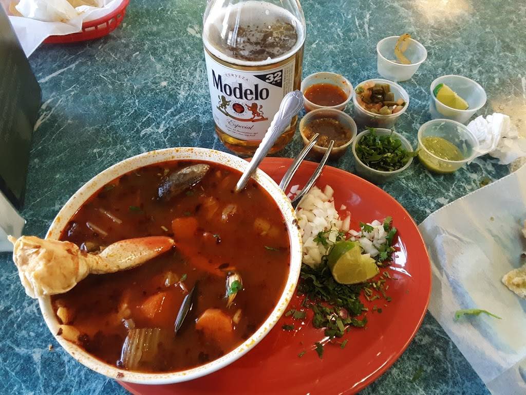 Taqueria Vallarta | restaurant | 245 E Louise Ave, Lathrop, CA 95330, USA | 2098589262 OR +1 209-858-9262