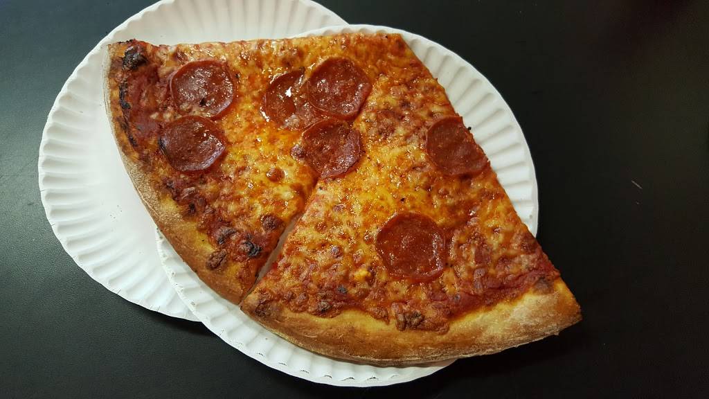 Big Daddys Pizza | meal takeaway | 166 N Broadway # 1, Salem, NH 03079, USA | 6038949700 OR +1 603-894-9700