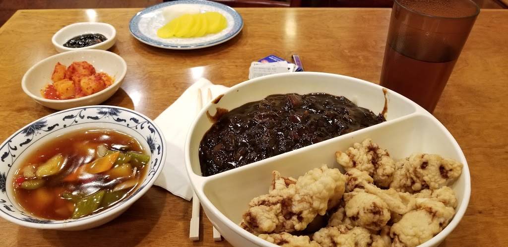 Son Ja Jang Restaurant 손짜장 | restaurant | 232 Broad Ave #303, Palisades Park, NJ 07650, USA | 2019447777 OR +1 201-944-7777