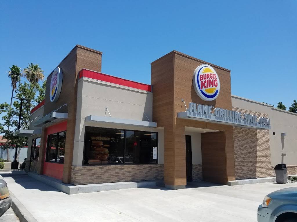 Burger King | restaurant | 2410 N Cedar Ave, Fresno, CA 93703, USA | 5592218270 OR +1 559-221-8270