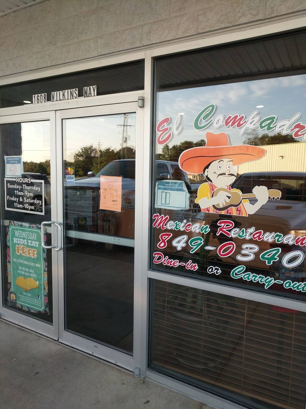 El Compadre | restaurant | 1608 Wilkins Way, Mitchell, IN 47446, USA | 8128490340 OR +1 812-849-0340