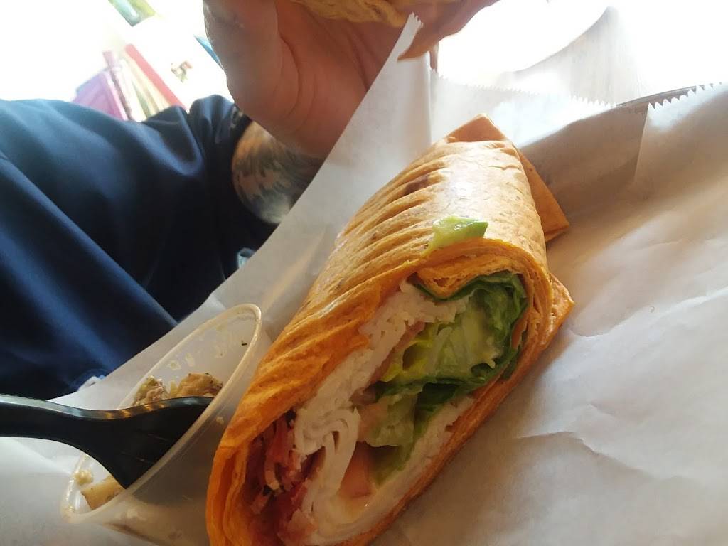 Karma Juice Bar & Eatery | restaurant | 209 1st St NE, St. Petersburg, FL 33701, USA | 7278964000 OR +1 727-896-4000