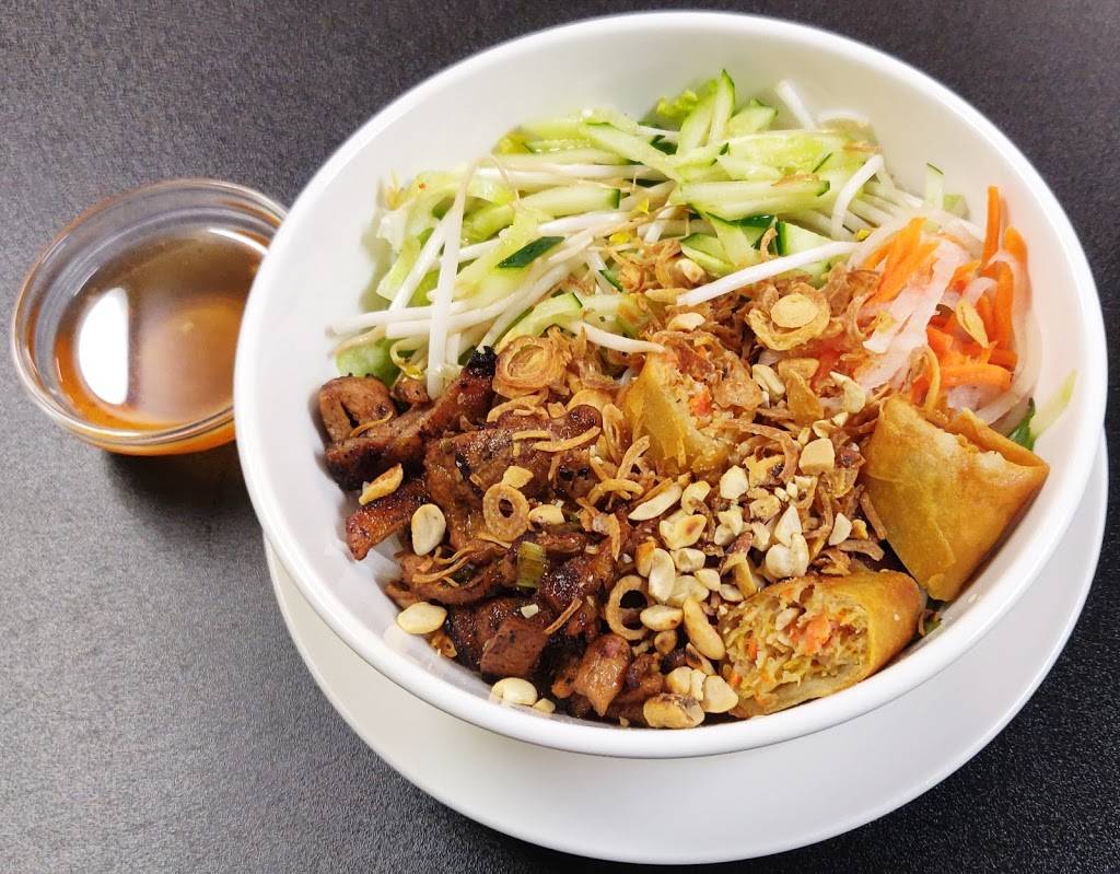 Viet Deli | restaurant | 1221 US-41 N, Inverness, FL 34450, USA | 3524194885 OR +1 352-419-4885