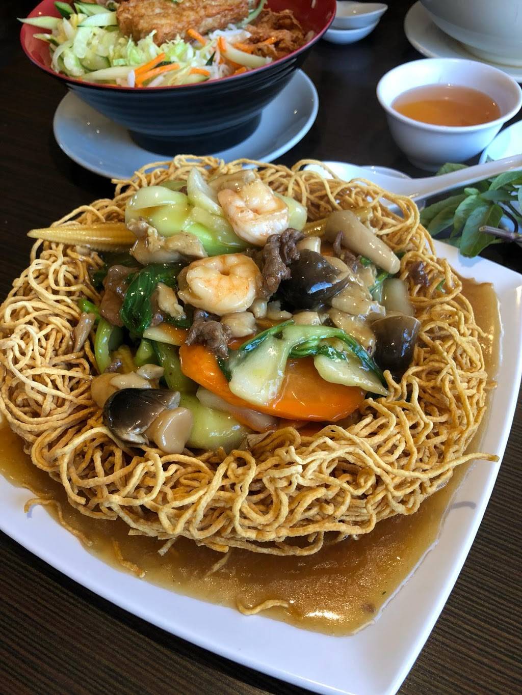 Blue Lotus Vietnamese Cuisine | restaurant | 21705 S Main St, Carson, CA 90745, USA | 3105189538 OR +1 310-518-9538