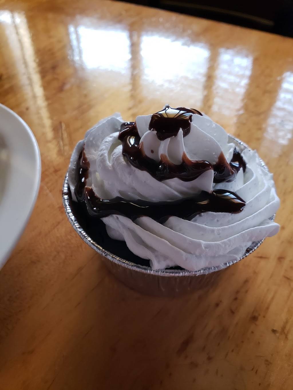 Logans Roadhouse | restaurant | Near Target and West Manchester Mall, 2180 York Crossing Dr, York, PA 17404, USA | 7177672776 OR +1 717-767-2776