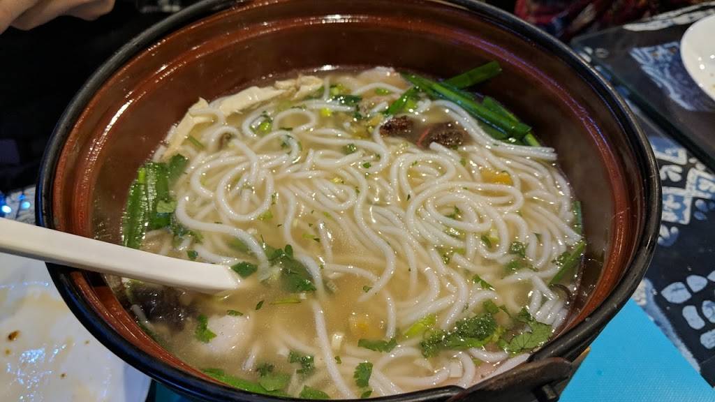 Coco Palace | restaurant | 19 Northern Blvd, Great Neck, NY 11021, USA | 5167081978 OR +1 516-708-1978