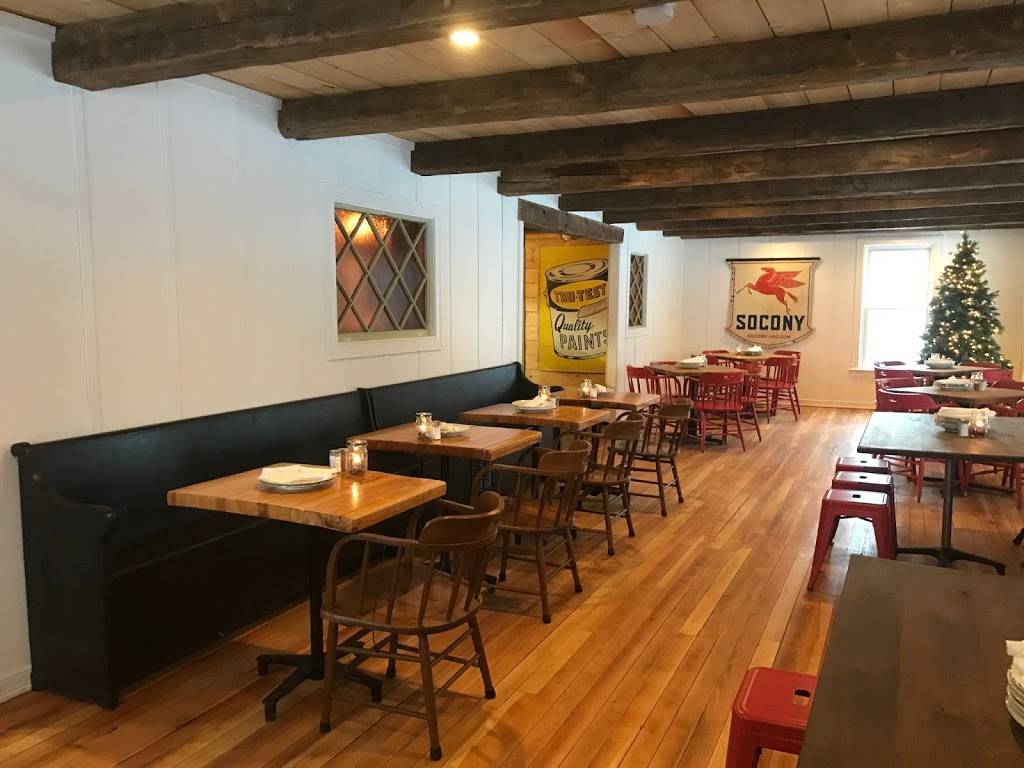 the burg. | restaurant | 8 Back Lake Rd, Pittsburg, NH 03592, USA | 6035387400 OR +1 603-538-7400