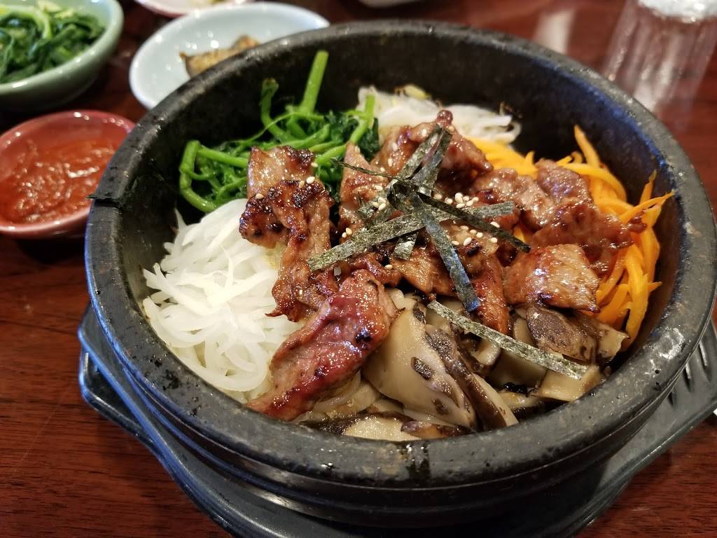 Meega Korean | restaurant | 4070 Jermantown Rd, Fairfax, VA 22030, USA | 7036913606 OR +1 703-691-3606