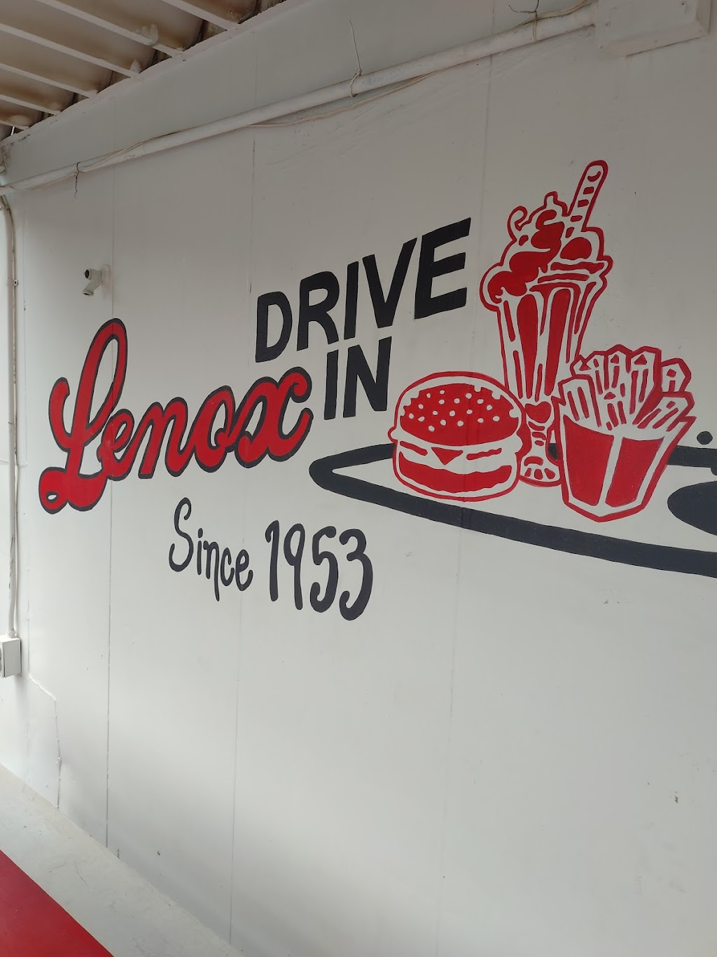 Lenox Drive In | restaurant | 1110 N Grand Ave, Enid, OK 73701, USA | 5802378365 OR +1 580-237-8365
