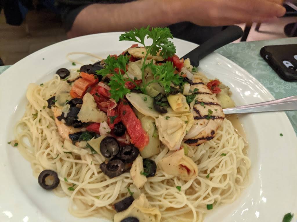 Macera’s restaurant | restaurant | 957 Reservoir Ave, Cranston, RI 02910, USA | 4014635303 OR +1 401-463-5303