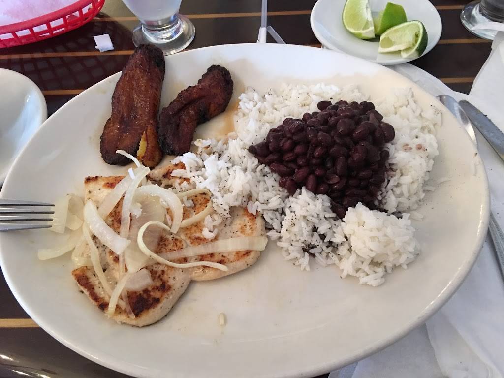 Vilas Restaurant & Lounge | restaurant | 2027 FL-7, Davie, FL 33317, USA | 9547924713 OR +1 954-792-4713