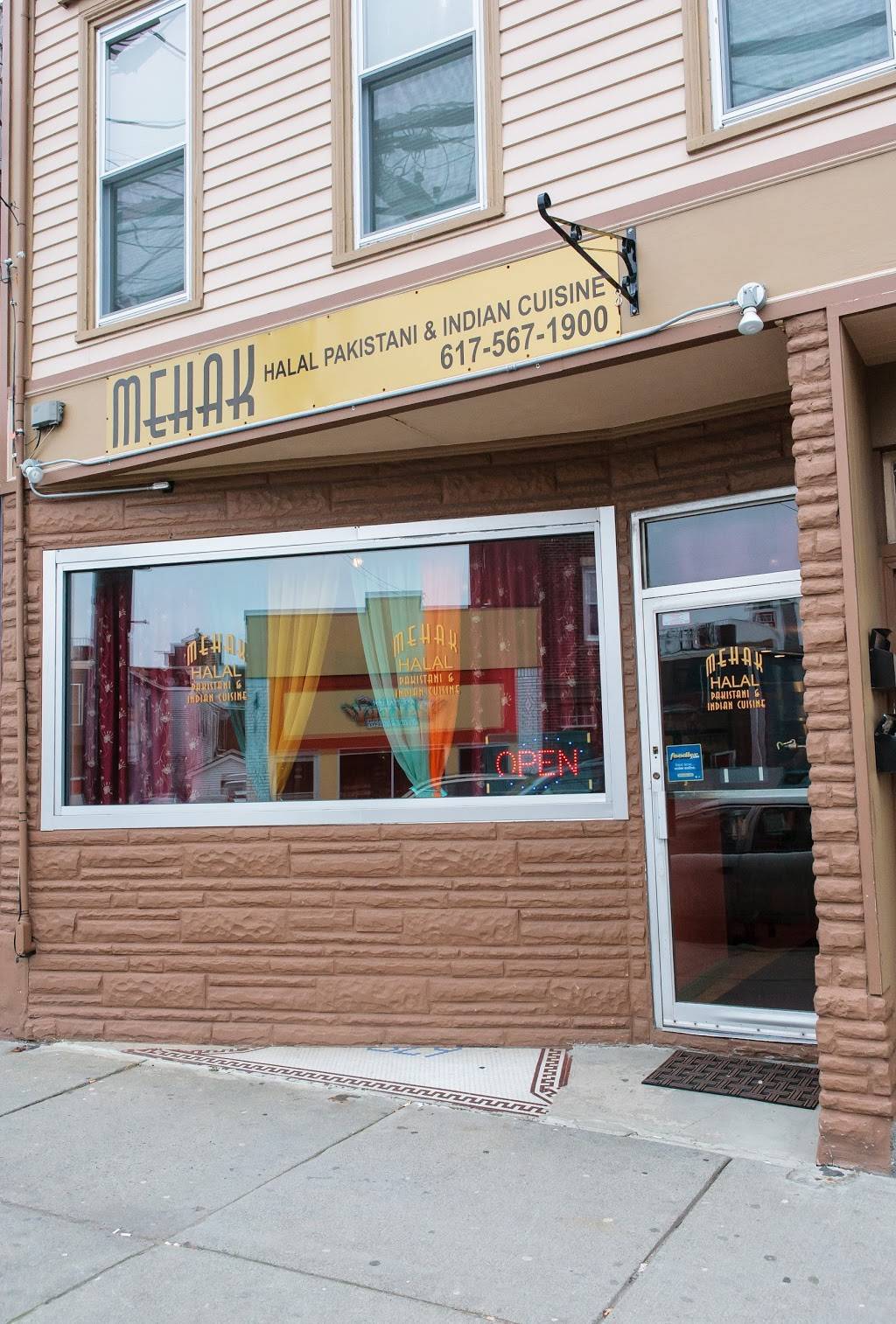 Mehak Halal | restaurant | 329 Sumner St, Boston, MA 02128, USA | 6175671900 OR +1 617-567-1900
