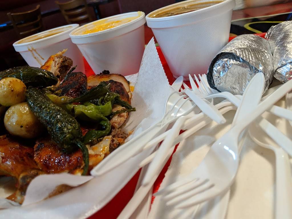 El Rey del Pollo Asado | restaurant | 322 W Rollins Rd, Round Lake Beach, IL 60073, United States | 8477402607 OR +1 847-740-2607