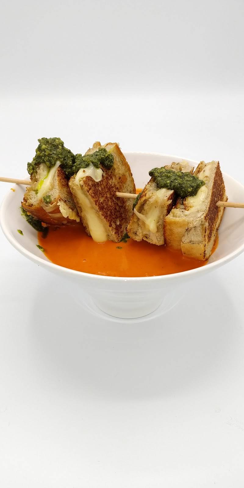 Le Citron European Cafe & Bistro | restaurant | 173 S Seguin Ave, New Braunfels, TX 78130, USA | 8309149769 OR +1 830-914-9769