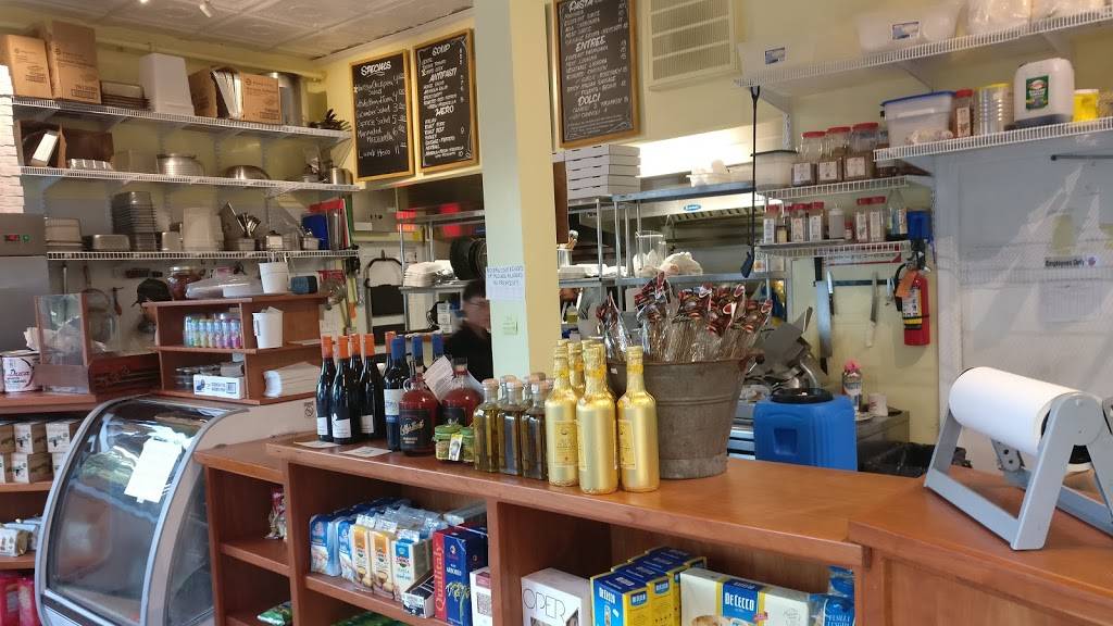 8 1/2 Church Hill | restaurant | 2709 E Marshall St, Richmond, VA 23223, USA | 8047880812 OR +1 804-788-0812