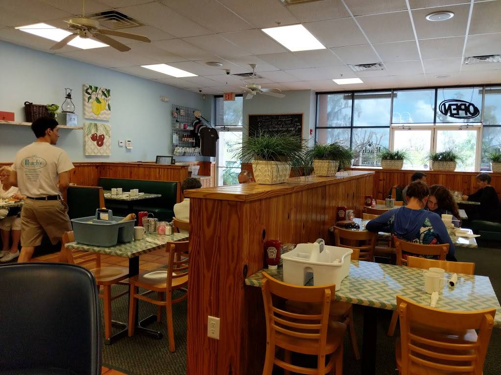 Peachs Restaurant - Creekwood | restaurant | 7315 52nd Pl E, Bradenton, FL 34203, USA | 9417523366 OR +1 941-752-3366