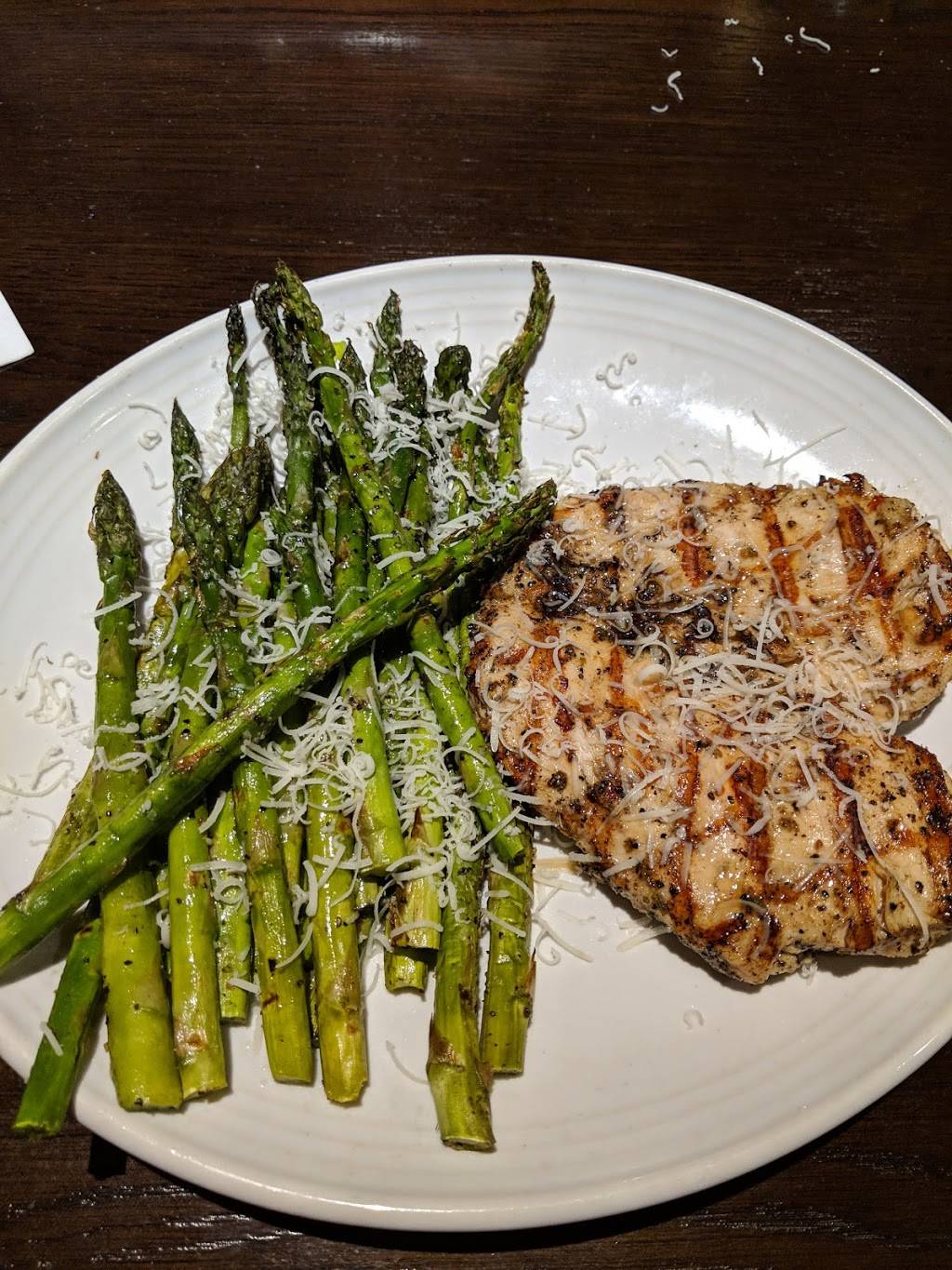 Carrabbas Italian Grill | restaurant | 12363 Hornsby Ln, Newport News, VA 23602, USA | 7572694917 OR +1 757-269-4917