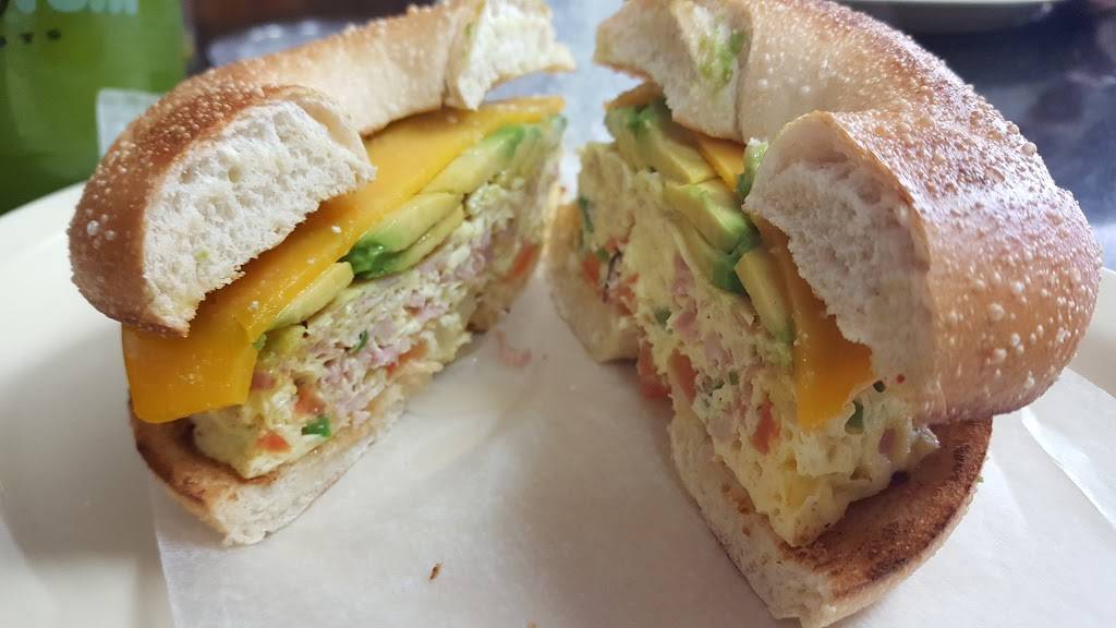 Yum Yum Donuts | cafe | 12201 Venice Blvd, Los Angeles, CA 90066, USA | 3103979391 OR +1 310-397-9391