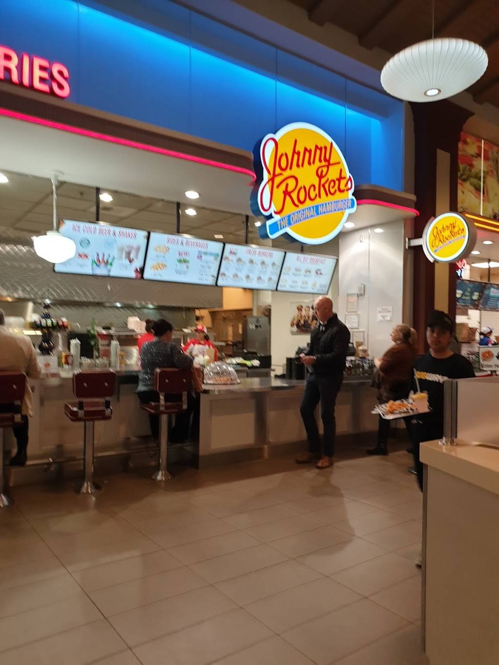Johnny Rockets | restaurant | 3950 S Las Vegas Blvd, Las Vegas, NV 89119, USA | 7027786677 OR +1 702-778-6677