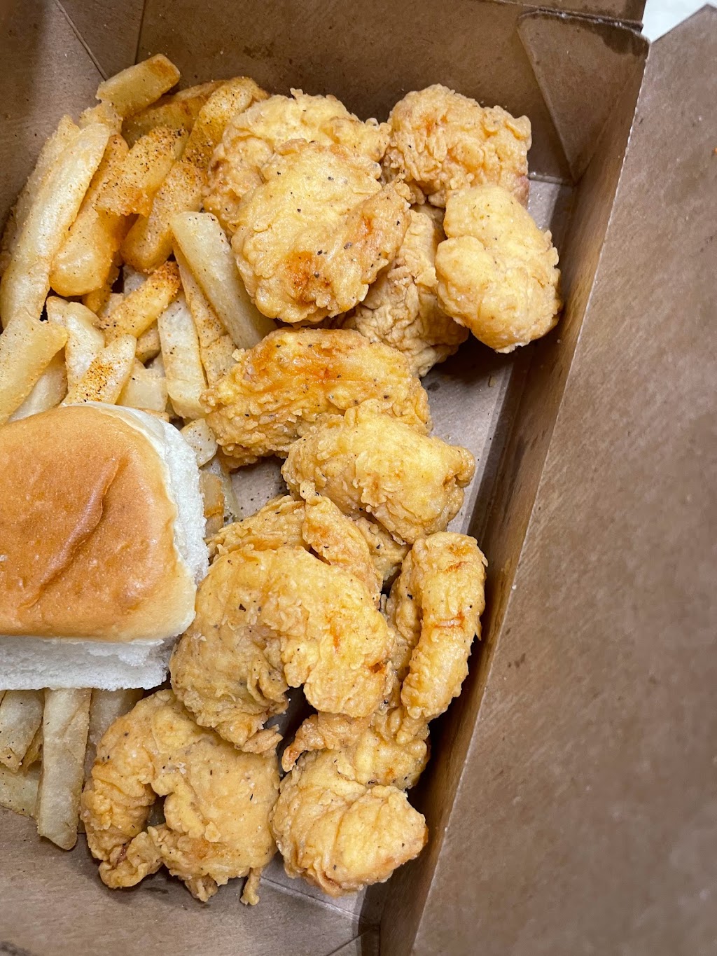 Amigos5star | restaurant | 401 Martin Luther King Dr, Jeanerette, LA 70544, USA | 3375792042 OR +1 337-579-2042