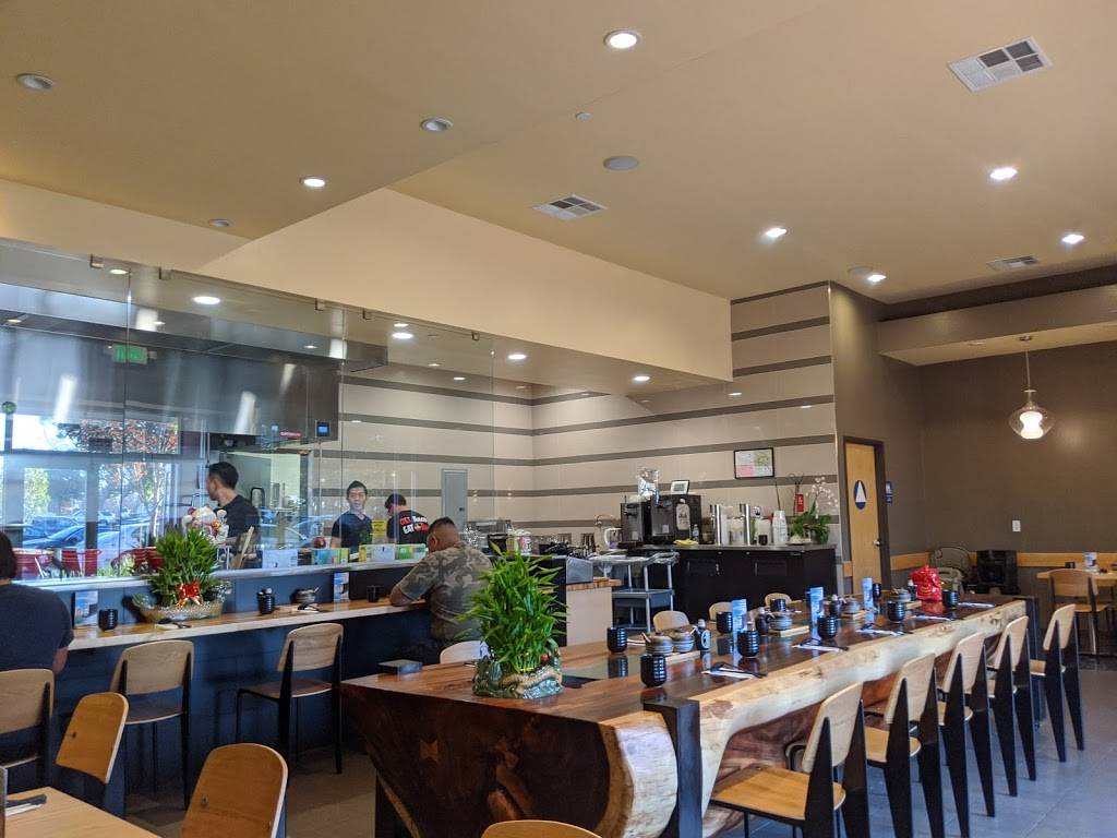 Angry Ramen | restaurant | 15555 E 14th St #199, San Leandro, CA 94578, USA | 5109408650 OR +1 510-940-8650