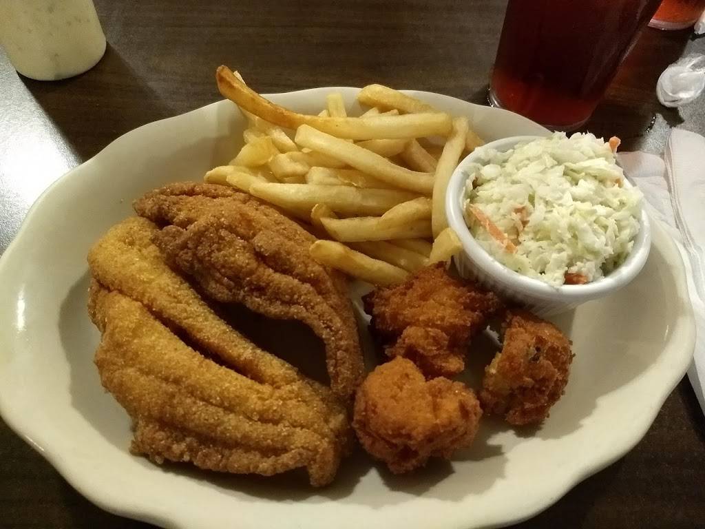 Prestons Restaurant | restaurant | 2575 US-43S, Leoma, TN 38468, USA | 9318524327 OR +1 931-852-4327