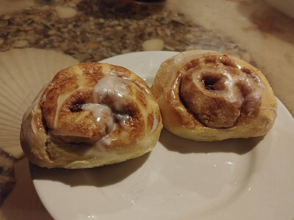 Blackbeards Inn | restaurant | 701 N Dixie Fwy, New Smyrna Beach, FL 32168, USA | 3864270414 OR +1 386-427-0414