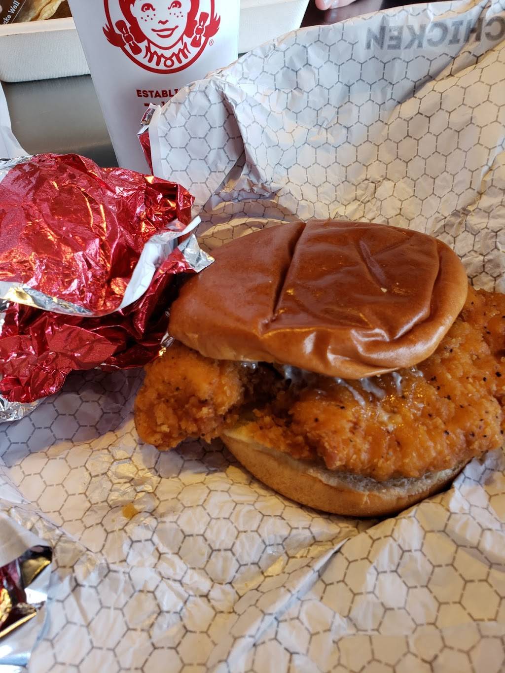 Wendys | restaurant | 240 Maine Mall Rd, South Portland, ME 04106, USA | 2077727656 OR +1 207-772-7656