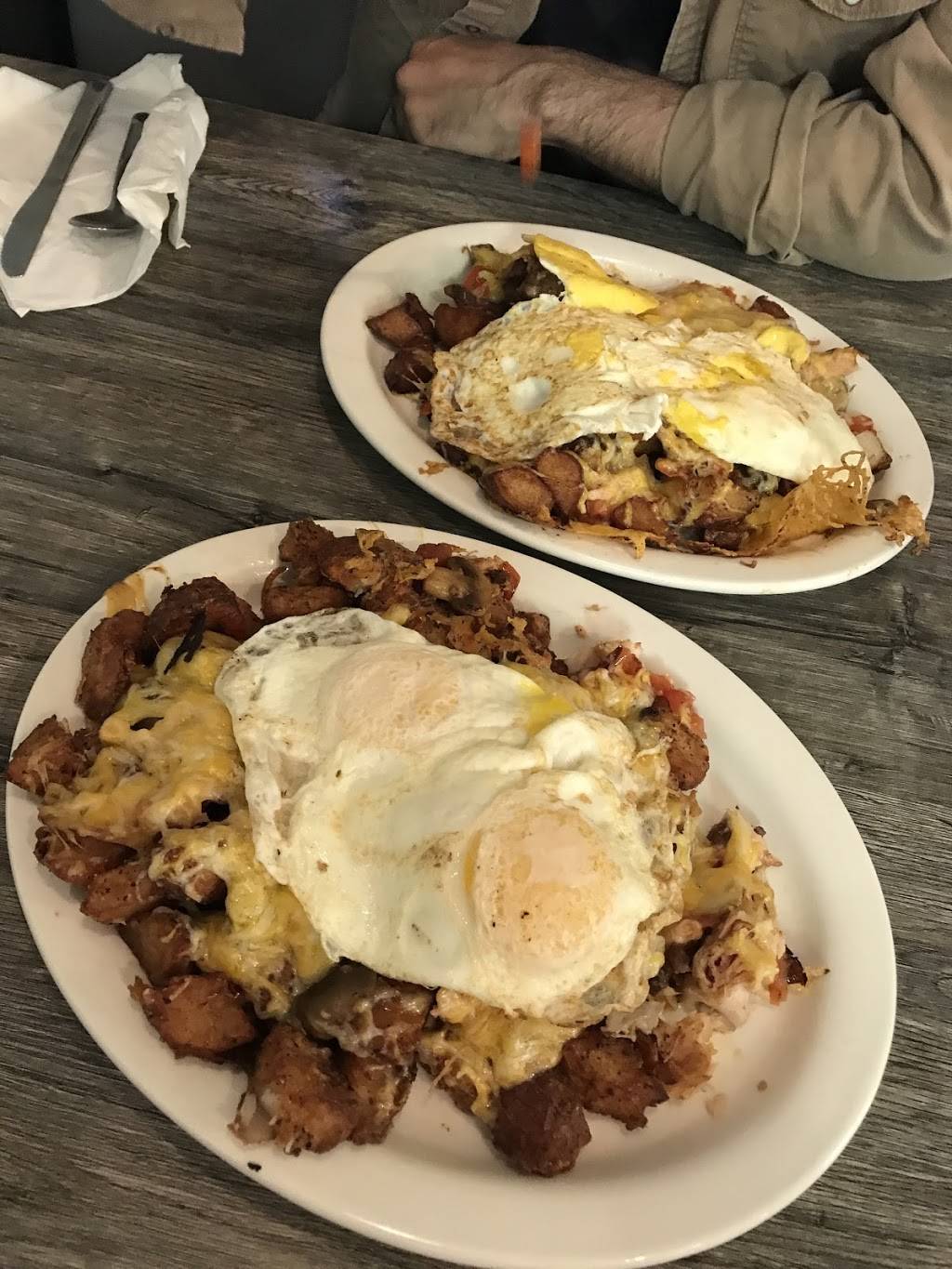 Breakfast Club Lake Mary | restaurant | 3575 W Lake Mary Blvd, Lake Mary, FL 32746, USA | 4078783103 OR +1 407-878-3103